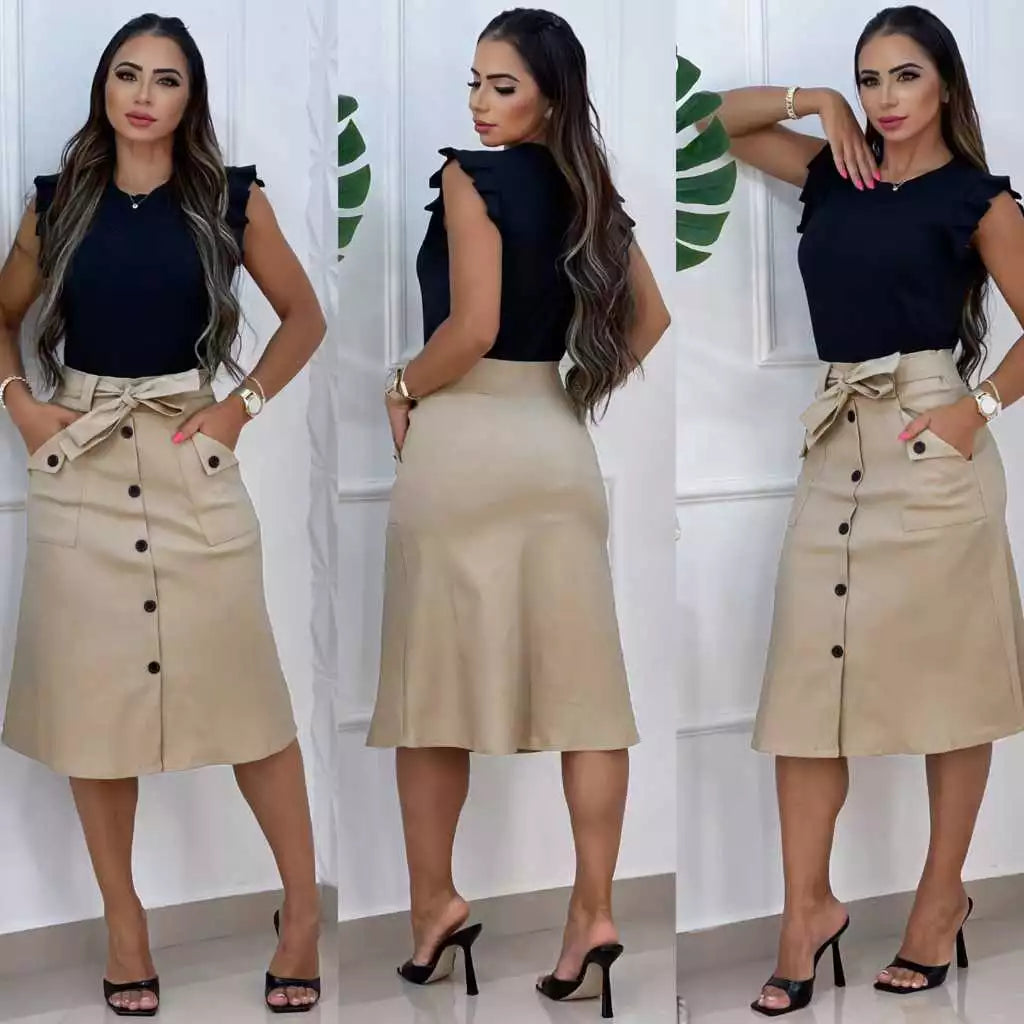 Saia evase de bengaline midi botoes fake com cinto embutido e bolsos laterais