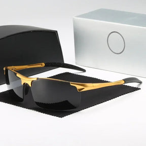 Mercedes GT Brille